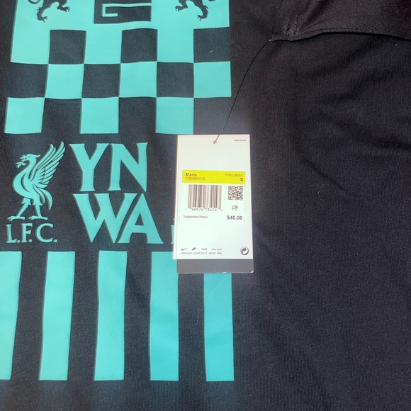 Nike Liverpool FC X LeBron James 2023/24 Max90 Soccer Tee Men's SMALL FQ6585-010 - Picture 4 of 4